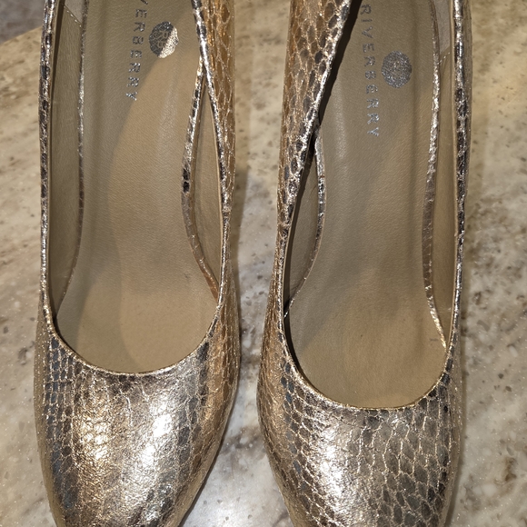 Riverberry Shoes - Gold Textured Women's Heels